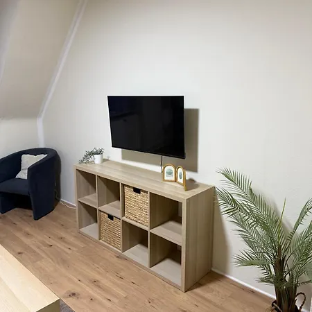 1 - Zweizimmerwohnung Mit Kueche Und Bad Apartament