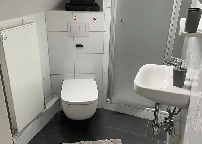 1 - Zweizimmerwohnung Mit Kueche Und Bad Apartament Salzgitter